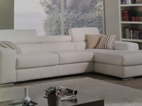 Divano con chaise longue SB Salotti in promozione scontato del 46%