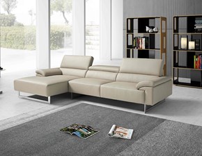 OUTLET Divani PREZZI - Sconti del -50% / -60% / -70% OUTLET Divani PREZZI - Sconti del -50% / -60% / -70%