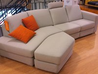 Divano Dylan in promozione con terminale obliquo