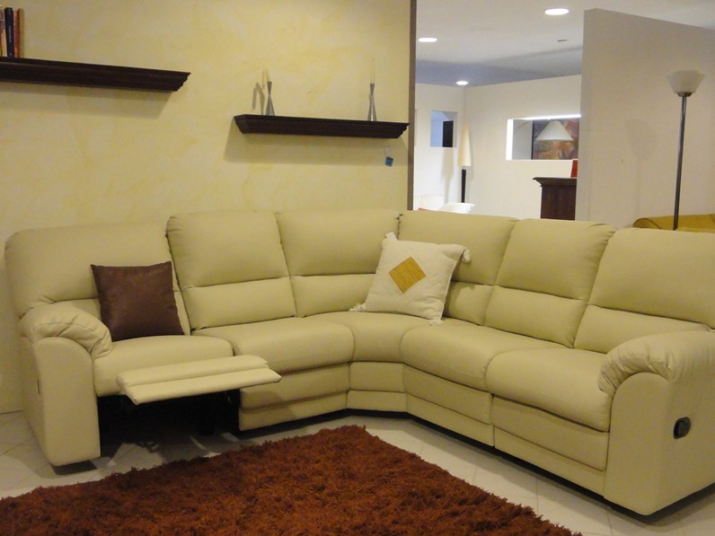 Divano Lecomfort Oscar Divani relax Ecopelle Divano 4 posti Divano Lecomfort Oscar Divani relax Ecopelle Divano 4 posti