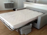 Divano letto 3 posti con portaguanciali