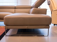 Divano Nicoletti Home Domus scontato del -46 %