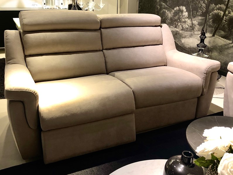 Divano relax microfibra in poliuretano Cubodesign a prezzo Outlet