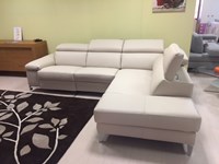 Nicoletti Home Divano Megan Divani con chaise longue Pelle