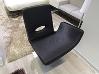 poltrona pelle, design moderna, modello axel di g&g imbottiti designer