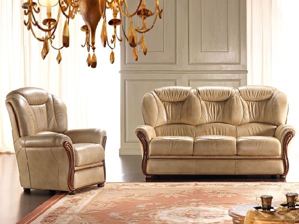 Salotto classico pelle - Promo - Divani a prezzi scontati Salotto classico pelle - Promo - Divani a prezzi scontati