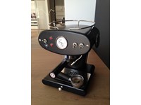 Macchina da caffè macinato X1 Francis, Illy Caffè