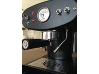 Macchina da caffè macinato X1 Francis, Illy Caffè