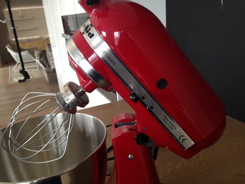 Robot da cucina Artisan, Kitchen Aid, scontato del 40% Robot da cucina Artisan, Kitchen Aid, scontato del 40%