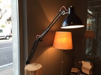 Lampada Mogg modello Piantama in sconto