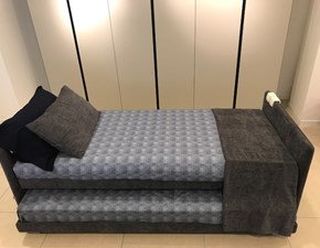 Letto Matrimoniale Con Gambe Sommier Mandarine Flou A Prezzo Scontato