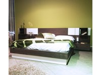 Letto con contenitore e testata componibile