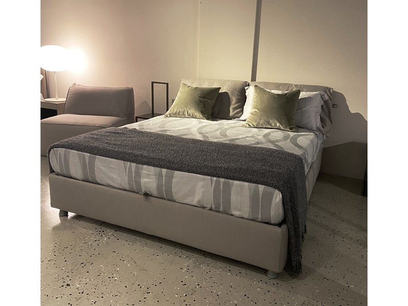 Letto Matrimoniale Letto Biss Flou Outlet Letto Flou Materassi