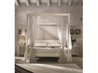 Letto matriminiale bianco in stile classico stile provenzale
