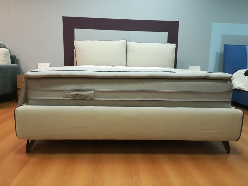 Letto matrimoniale con contenitore Arty compatto Samoa a ...