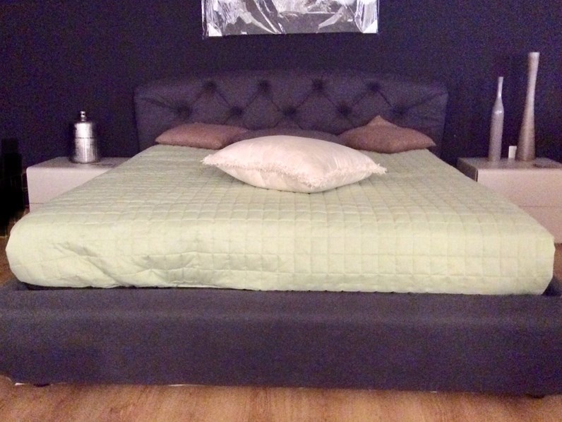 Letto matrimoniale con contenitore Letto Artigianale a prezzo ribassato Letto matrimoniale con contenitore Letto Artigianale a prezzo ribassato