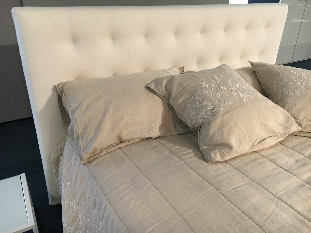 Poliform: prezzi outlet, offerte e sconti Credenza les fablier e bay