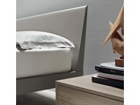 Letto matrimoniale moderno in legno