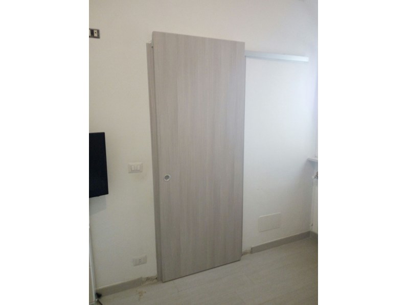 Porta scorrevole filo muro mu misura e personalizzabile Porta scorrevole filo muro mu misura e personalizzabile