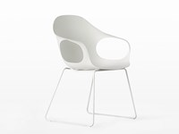 Poltroncina Kristalia modello Elephant. La poltroncina è realizzata in poliuretano rigido in diversi colori con base a 4 gambe o a slitta.