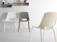 Sedia impilabile moderna EVA 4 in plastica da ufficio o cucina