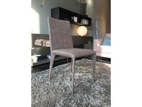 Sedia Filly up