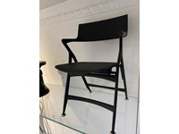 Sedia pieghevole Dolly Kartell a prezzo Outlet Sedia pieghevole Dolly Kartell a prezzo Outlet