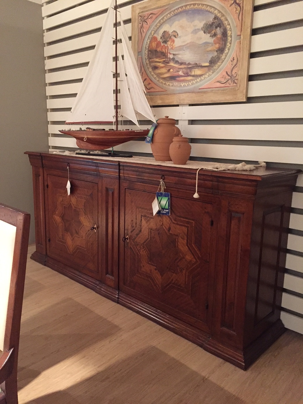 Arte brotto soggiorno vere antichità : credenza tavolo con 6 sedie ...
