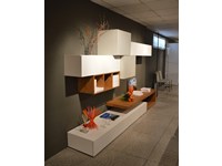 Composizione mobile soggiorno SAN GIACOMO design modello LAMPO in finitura laccato opaco color bianco articoe grigio corda . Offerta Outlet Moobilgross. Scontata del 30%