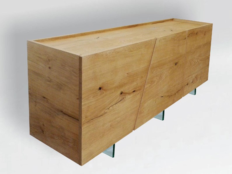 Credenza a 3 ante in legno massello di rovere sconto -49% Credenza a 3 ante in legno massello di rovere sconto -49%
