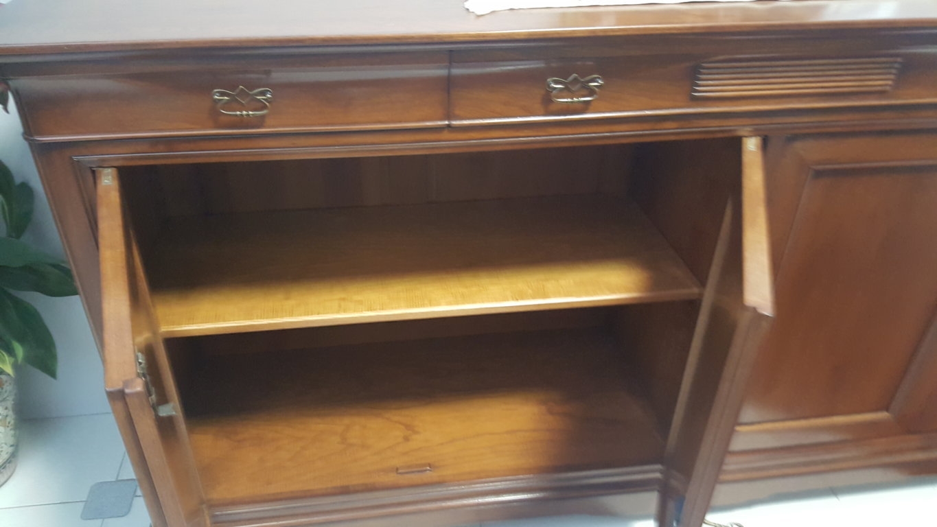 Soggiorno credenza massello scontato del 54 % soggiorni a ...