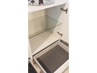 Credenza Quadra profondità 45 con cassetti estrazione totale, esposizione.