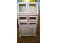 Dispensa in legno con cassettini in finitura bianco o noce.