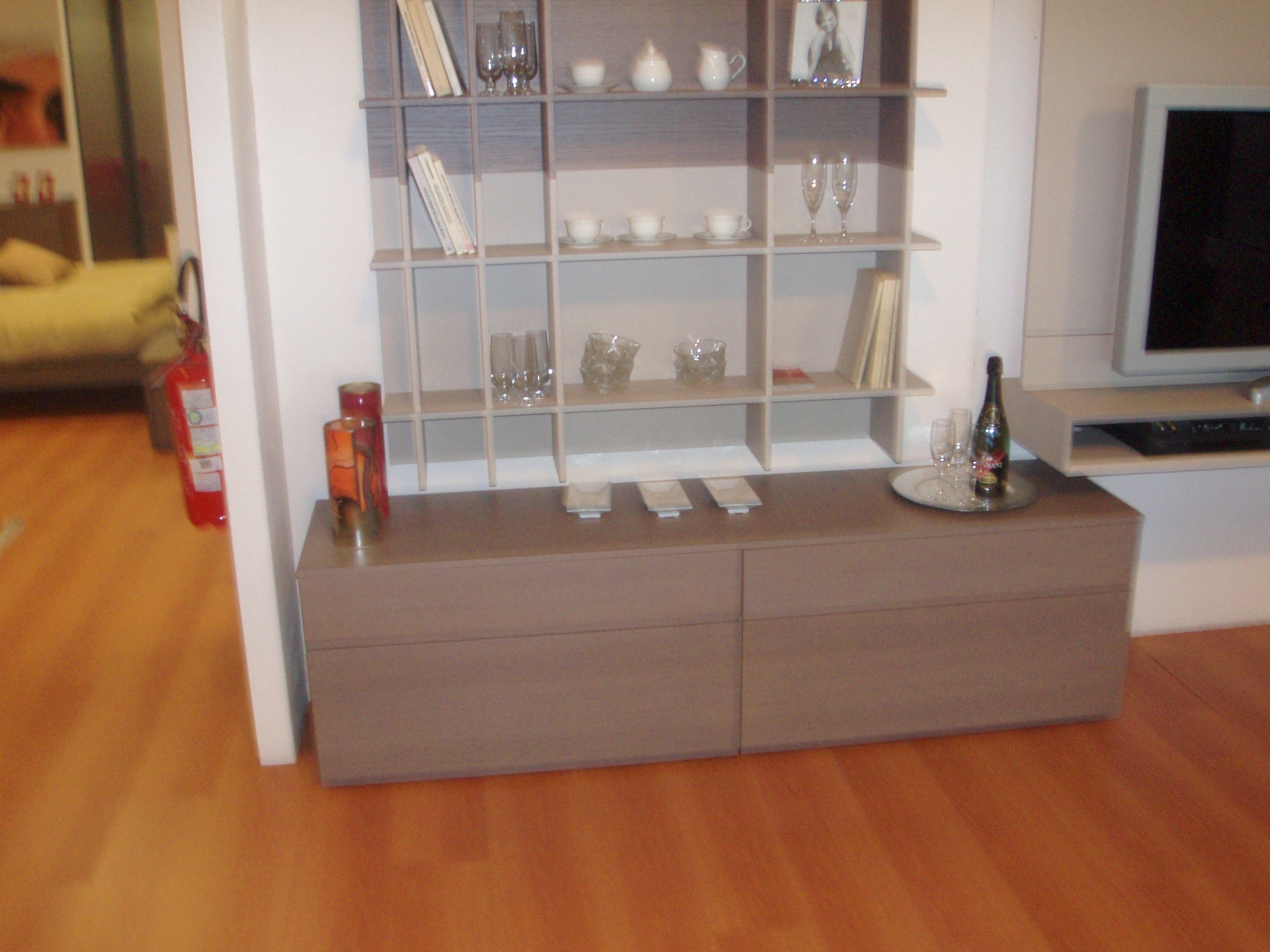 Soggiorno in legno moderno : soggiorno moderno legno massello ...