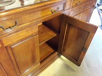 Madia in legno di noce nazionale