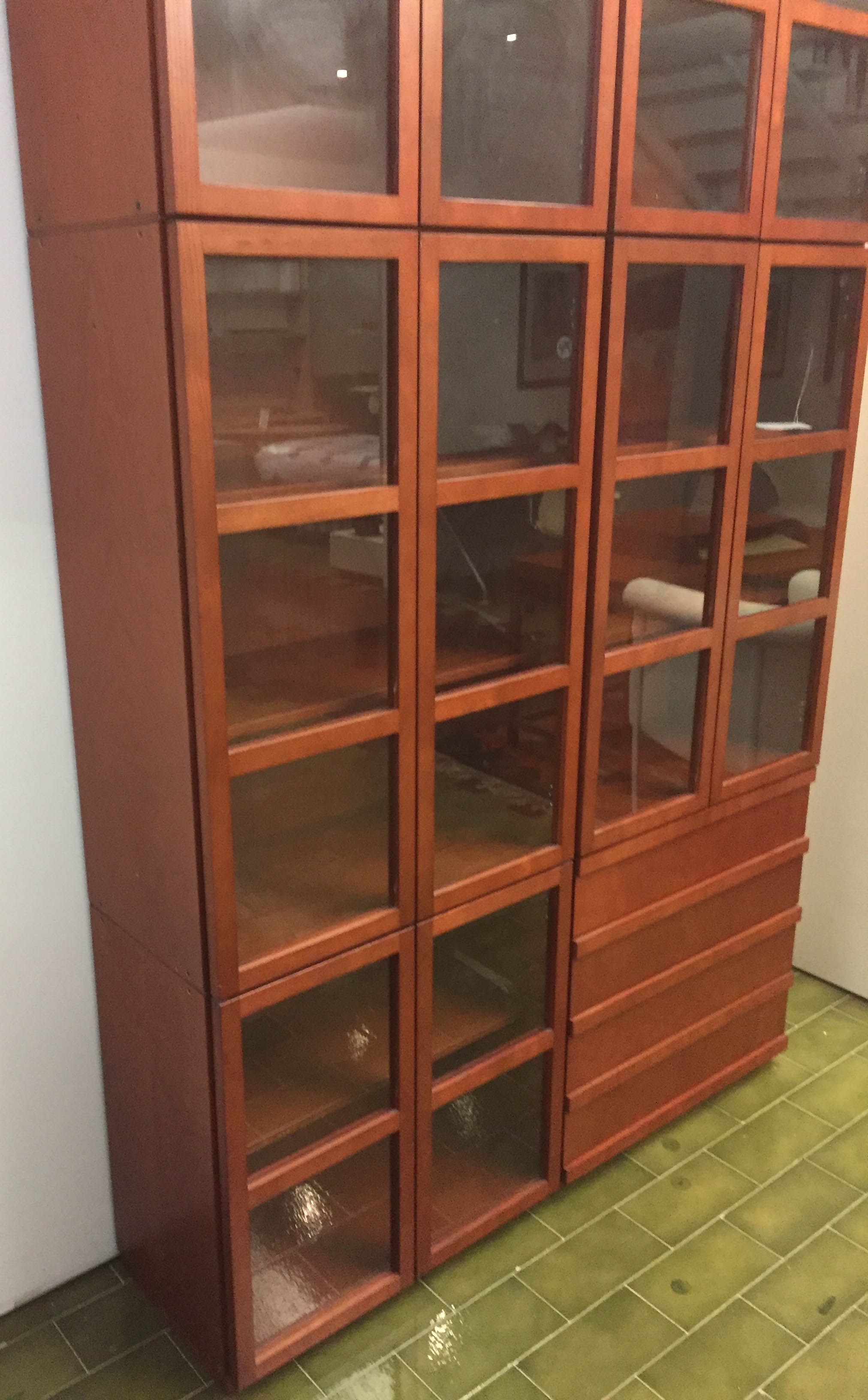 Mobile libreria book ideal form scontata del 40% in mogano ... Librerie da ingresso riflessi