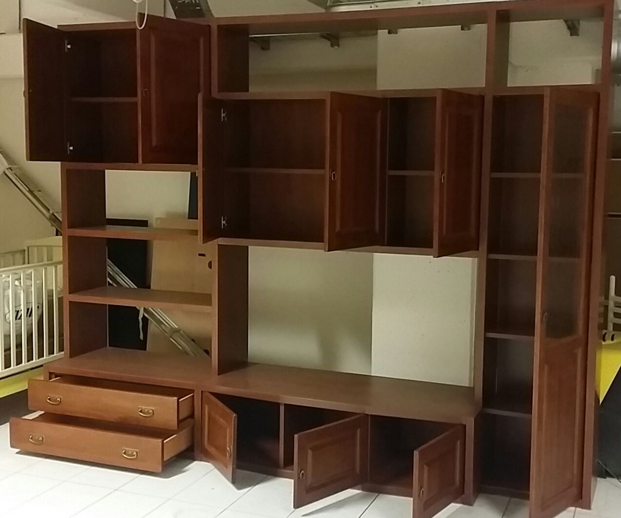 Offerta soggiorno classico in legno soggiorni a prezzi scontati Comò da soggiorno