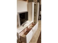 parete attrezzata Robur con porta tv scontata del 50%