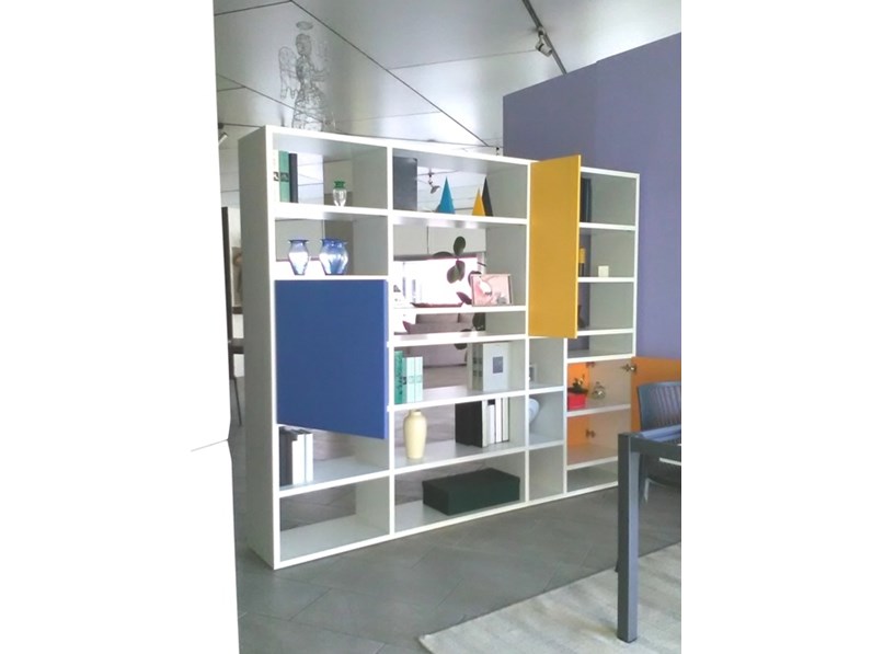 Parete attrezzata di doimo cityline in melamminico in offerta outlet Parete attrezzata offerta