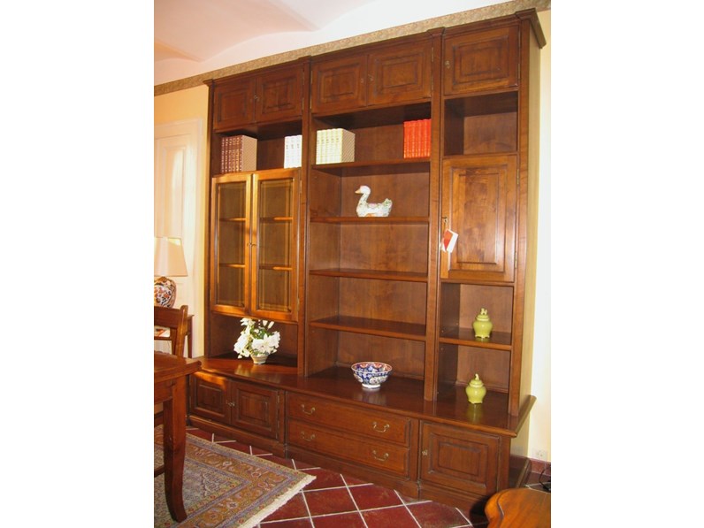 Parete attrezzata di Visentin in legno Victorian in Offerta Outlet Parete attrezzata di Visentin in legno Victorian in Offerta Outlet