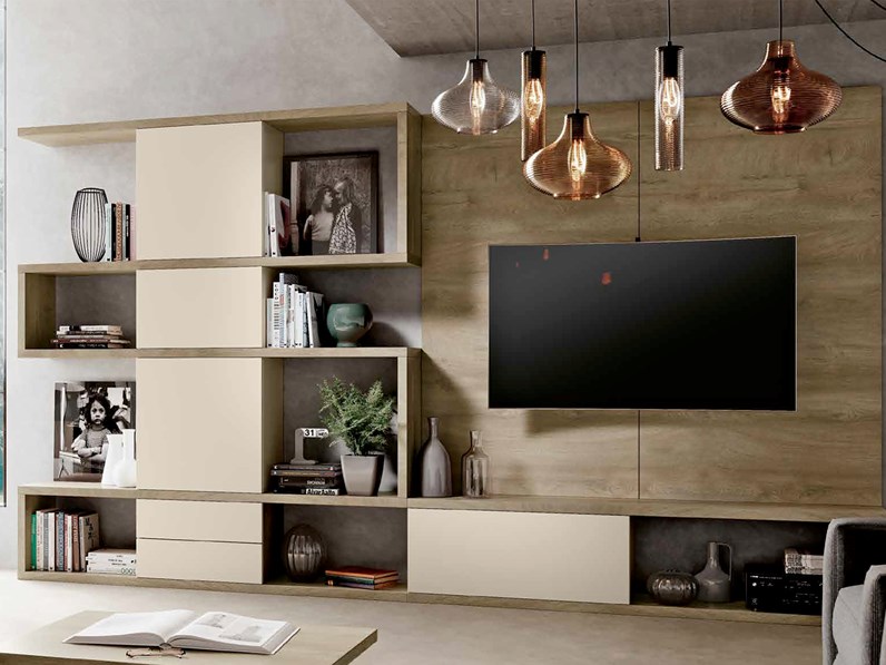 Parete attrezzata per soggiorno con finitura legno, nuova, scontata Parete attrezzata per soggiorno con finitura legno, nuova, scontata