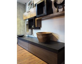 Parete attrezzata maronese Parete attrezzata maronese