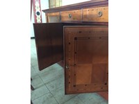 credenza aperta