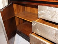 Cantiero credenza classica Čtoile in outlet