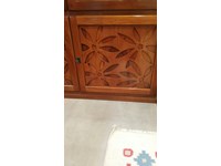 Soggiorno classico legno massello tinto ciliegio.Offerta sconto 51%