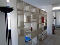 Soggiorno Doimo CityLine Libreria bifacciale over laminato laccato Laminato Materico Librerie Design