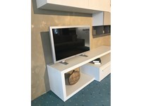 Particolare della panchetta (Mobil Spa)