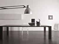 tavolo magno in rovere scuro
