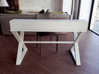 Scrittoio Cruise in legno scontato del 50%