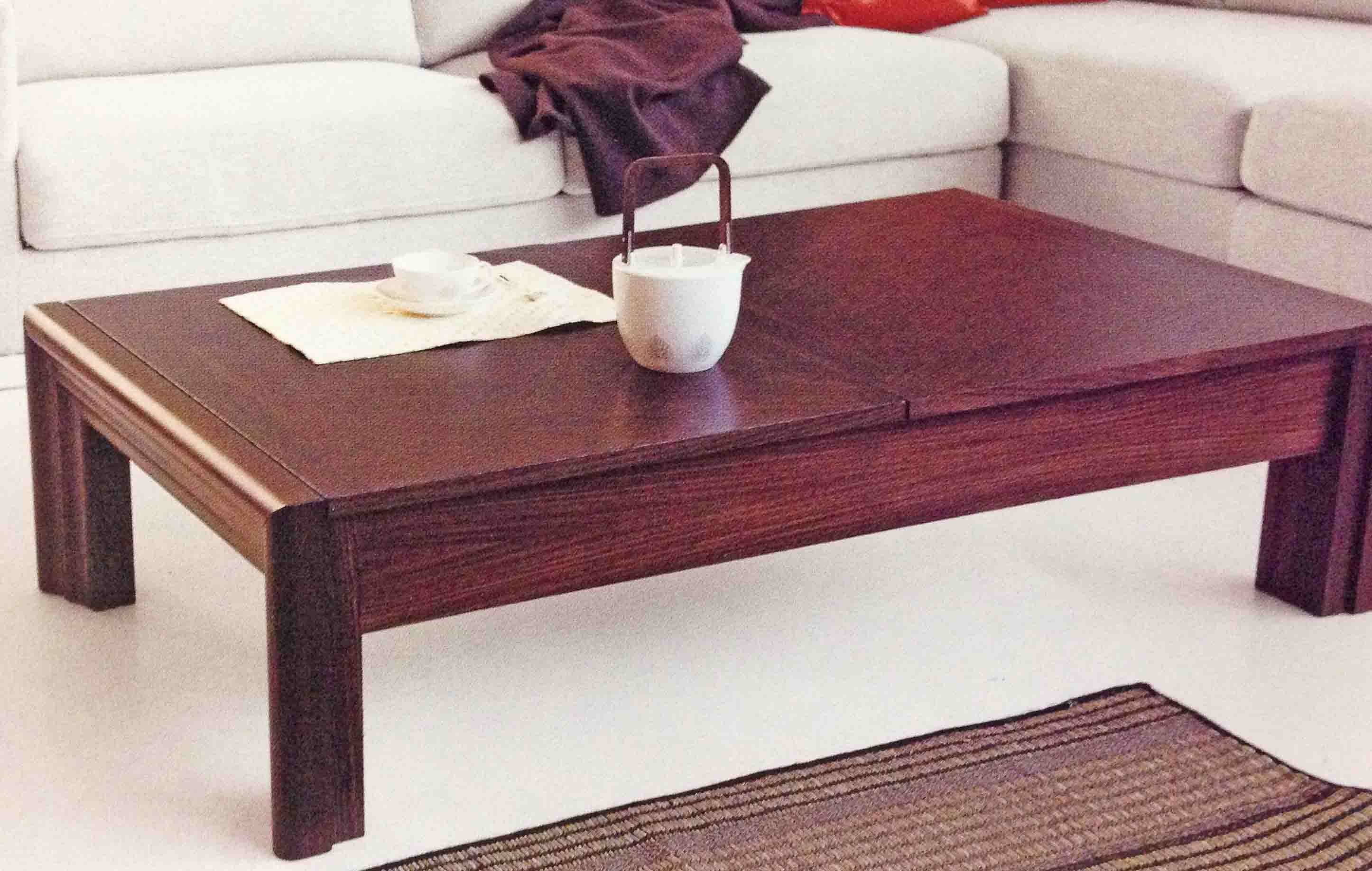 Tavolino basso da salotto in legno con vano attrezzato for Tavolo salotto